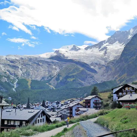 Mountain Village Saas-Fee